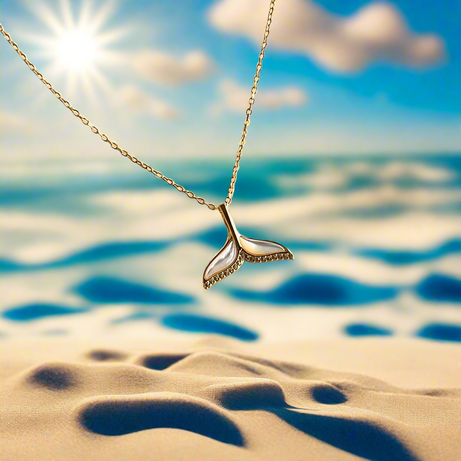 Whale Tail Necklace - Mother of Pearl | Gold Vermeil