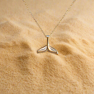 Whale Tail Necklace - Mother of Pearl | Gold Vermeil