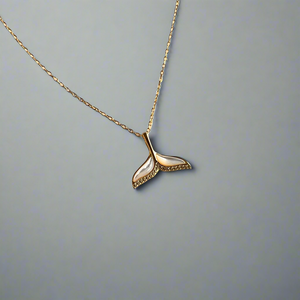 Whale Tail Necklace - Mother of Pearl | Gold Vermeil