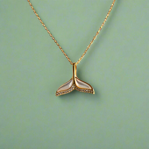 Whale Tail Necklace - Mother of Pearl | Gold Vermeil