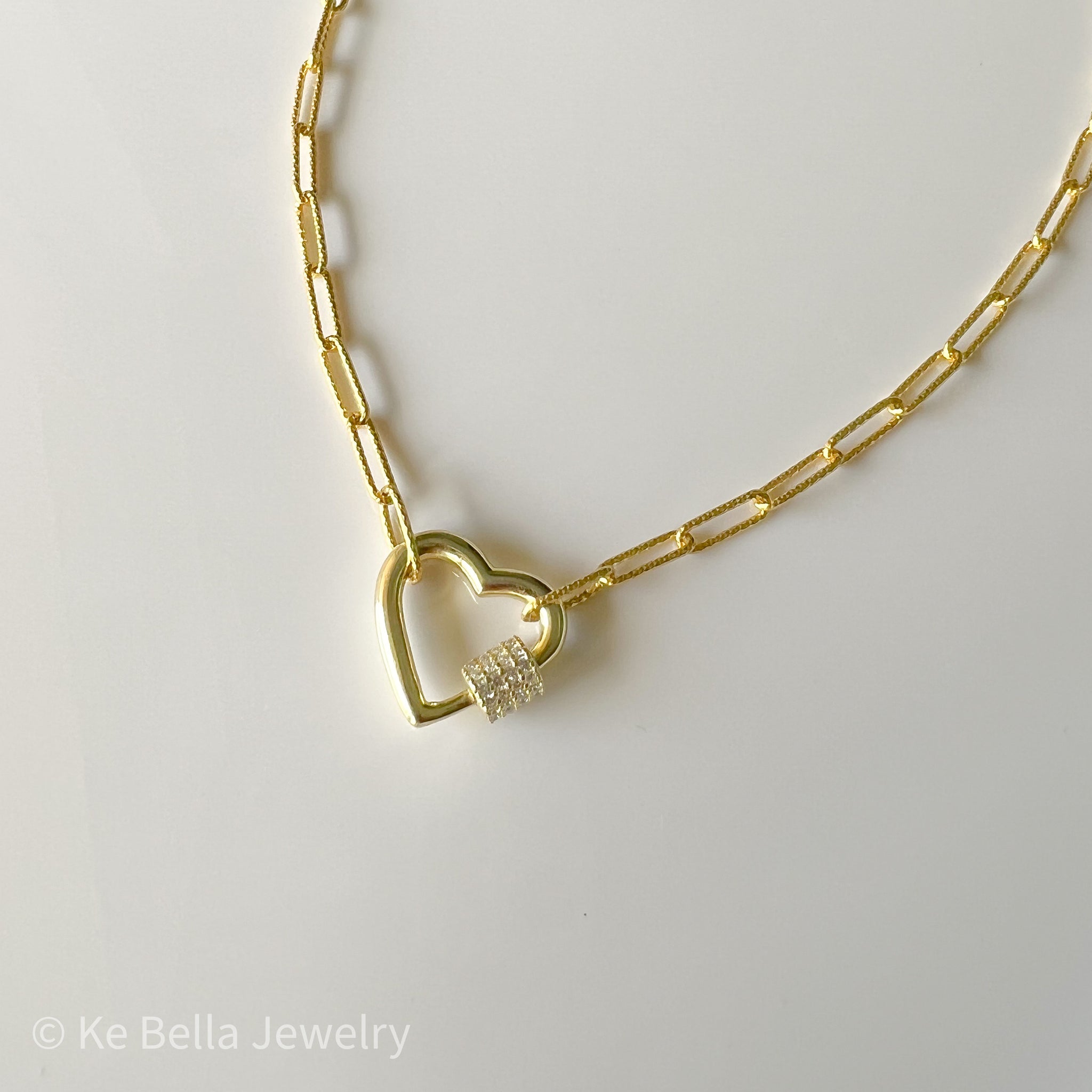 Heart Padlock Pendant Necklace in 18k Gold Vermeil